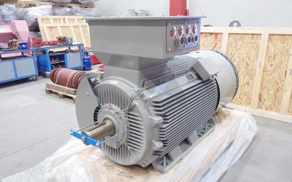 Motor de baja tensión H17RL-400-6 de 630 kW para línea de laminación de acero en caliente