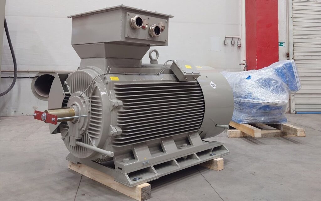 Motor de bajo voltaje VFD H17RL-400-8 400kW para ventilador