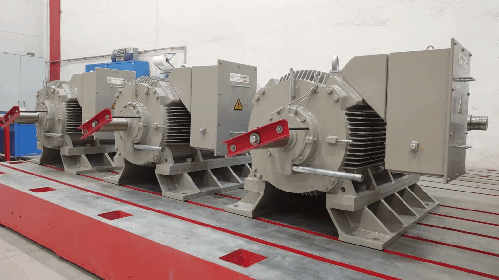 9 piezas de motor eléctrico asíncrono H17R-315-500-CR-04 de 200 kW